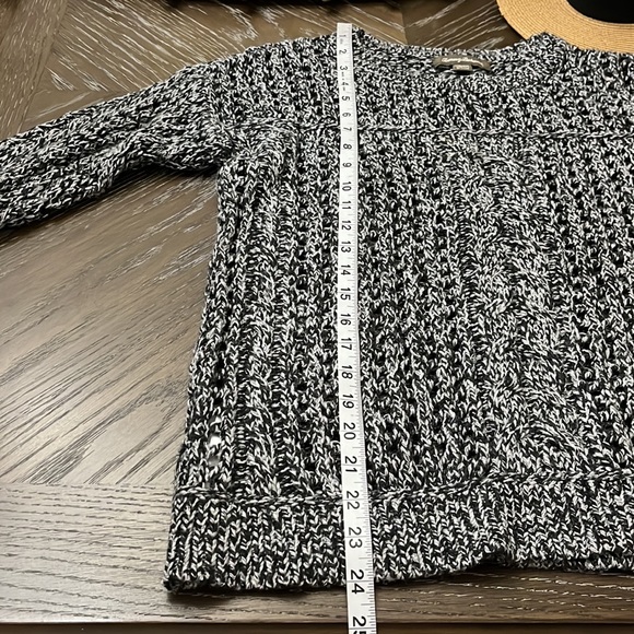 Tommy Bahama black, gray and silver/metallic open knit pullover sweater Size XS - Picture 16 of 17